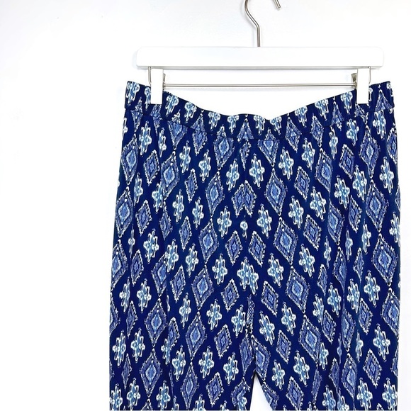 White House Black Market Ikat Printed Knit Crop Jogger Style Pants Blue Size M/L - Picture 7 of 12